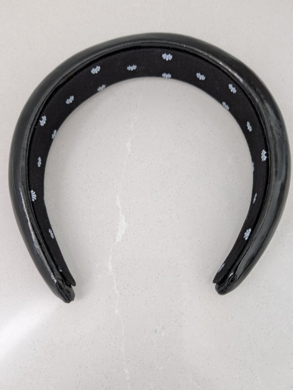 Lele Sadoughi Jet Black Gloss Padded Headband